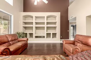 908 E Mountain Sage Dr, Phoenix, AZ 85048 - Photo 15