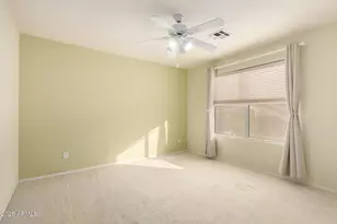 908 E Mountain Sage Dr, Phoenix, AZ 85048 - Photo 33