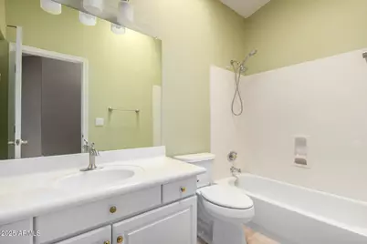 908 E Mountain Sage Drive, Phoenix, AZ 85048 - Photo 33