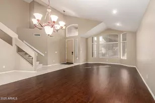 908 E Mountain Sage Dr, Phoenix, AZ 85048 - Photo 15