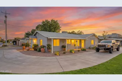 945 E Missouri Avenue, Phoenix, AZ 85014 - Photo 1