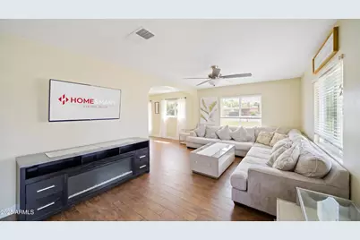 945 E Missouri Avenue, Phoenix, AZ 85014 - Photo 3