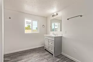 422 E Wagoner Rd, Phoenix, AZ 85022 - Photo 21