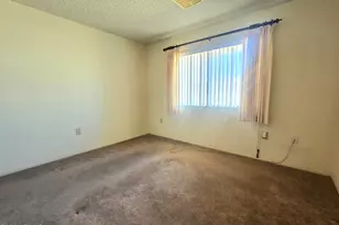 10813 W Hutton Dr, Sun City, AZ 85351 - Photo 15