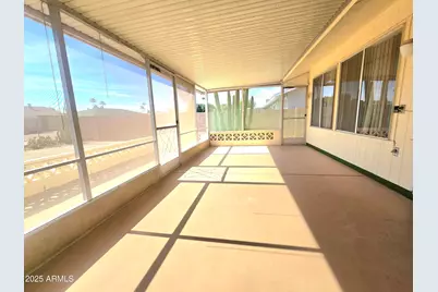 10813 W Hutton Drive, Sun City, AZ 85351 - Photo 19