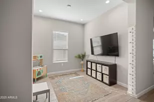 21589 N 102nd Dr, Peoria, AZ 85382 - Photo 9