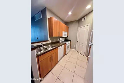 6900 E Princess Drive #1242, Phoenix, AZ 85054 - Photo 7