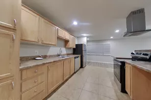 13129 N 21st Dr, Phoenix, AZ 85029 - Photo 5