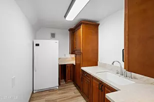 13685 N 108th Dr, Sun City, AZ 85351 - Photo 9