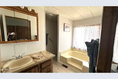 834 S Meridian Road #124, Apache Junction, AZ 85120 - Photo 23