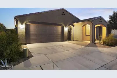 1755 E Mesquite Avenue, Apache Junction, AZ 85119 - Photo 1