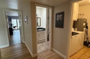 1246 E Palacio Ln, Phoenix, AZ 85014 - Photo 15