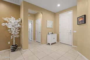 20332 N Croft Ct, Surprise, AZ 85387 - Photo 7