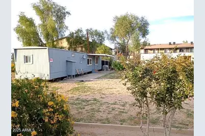 21030 N 24th Avenue, Phoenix, AZ 85027 - Photo 1