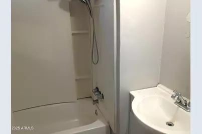 21030 N 24th Avenue, Phoenix, AZ 85027 - Photo 11