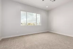 10198 W Mission Dr, Arizona City, AZ 85123 - Photo 17