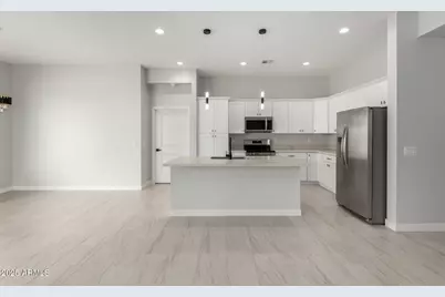 10198 W Mission Drive, Arizona City, AZ 85123 - Photo 11