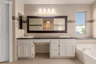 18435 N 31st Street, Phoenix, AZ 85032 - Photo 15