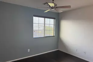 22153 W Desert Bloom St, Buckeye, AZ 85326 - Photo 15