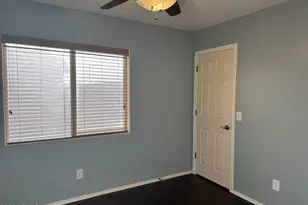 22153 W Desert Bloom St, Buckeye, AZ 85326 - Photo 33