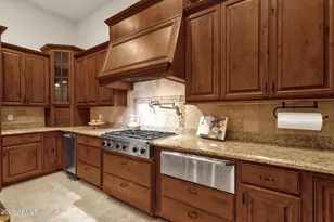 11696 N Sunset Vista Dr, Fountain Hills, AZ 85268 - Photo 21