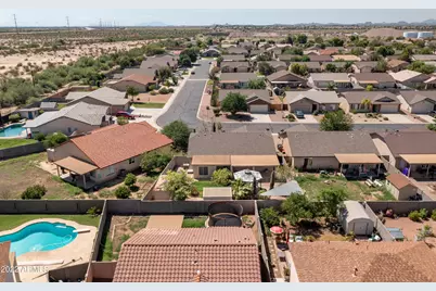 4986 E Magnus Drive, San Tan Valley, AZ 85140 - Photo 37