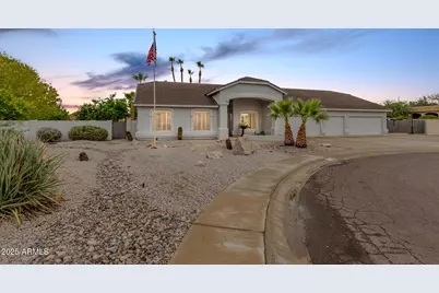 11814 N 56 Drive, Glendale, AZ 85304 - Photo 1