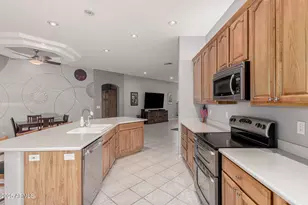 11814 N 56th Dr, Glendale, AZ 85304 - Photo 17