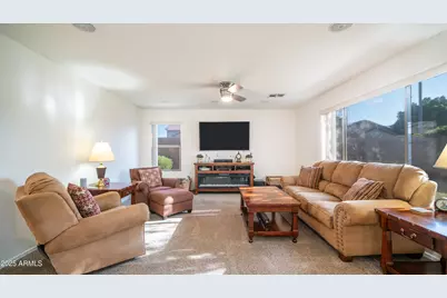 1077 E Loma Vista Street, Gilbert, AZ 85295 - Photo 9