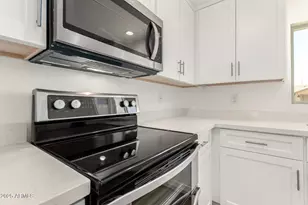 8442 W Raven Dr, Arizona City, AZ 85123 - Photo 11