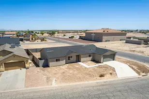 8442 W Raven Dr, Arizona City, AZ 85123 - Photo 51