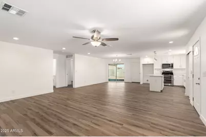 8442 W Raven Drive, Arizona City, AZ 85123 - Photo 11