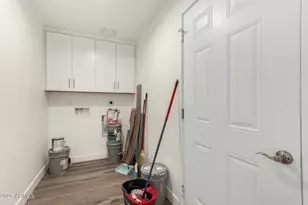 8442 W Raven Dr, Arizona City, AZ 85123 - Photo 29