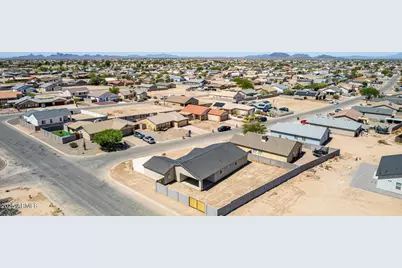 8442 W Raven Drive, Arizona City, AZ 85123 - Photo 37
