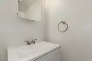 1535 W Hazelwood St, Phoenix, AZ 85015 - Photo 13