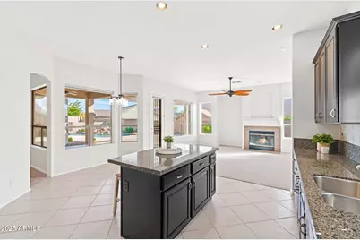 9545 E Kenwood Circle, Mesa, AZ 85207 - Photo 7