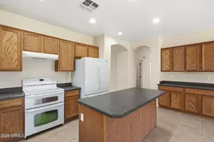 44563 W Copper Trail, Maricopa, AZ 85139 - Photo 15