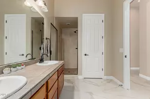 2329 N 103rd Dr, Avondale, AZ 85392 - Photo 37