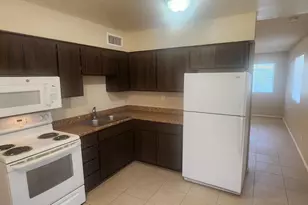 8322 N 60th Ave, Glendale, AZ 85302 - Photo 29