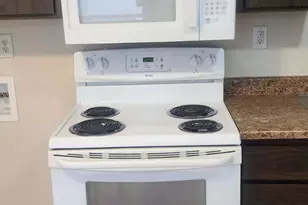 8322 N 60th Ave, Glendale, AZ 85302 - Photo 9