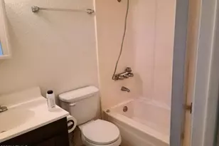 8322 N 60th Ave, Glendale, AZ 85302 - Photo 17