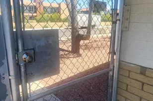 8322 N 60th Ave, Glendale, AZ 85302 - Photo 25