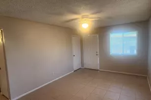 8322 N 60th Ave, Glendale, AZ 85302 - Photo 31