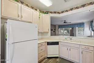 2680 E Sherri Dr, Gilbert, AZ 85296 - Photo 9