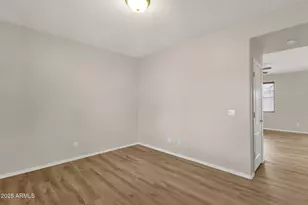 988 E Redondo Dr, Gilbert, AZ 85296 - Photo 15