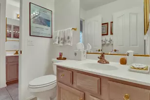 18764 N 89th Ln N, Peoria, AZ 85382 - Photo 11