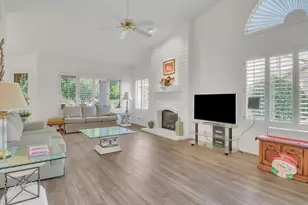 18764 N 89th Ln N, Peoria, AZ 85382 - Photo 5