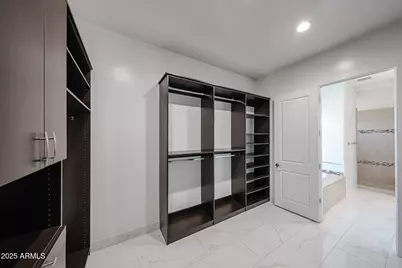 6327 E Dixileta Drive E, Cave Creek, AZ 85331 - Photo 33