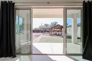 6327 E Dixileta Dr E, Cave Creek, AZ 85331 - Photo 19