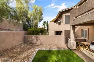 12852 N Mountainside Dr, Fountain Hills, AZ 85268 - Photo 13